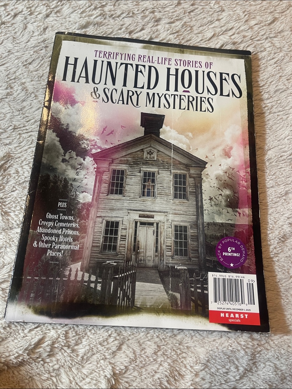 Terrifying, real life, stories of haunted houses, and scary mysteries magazine